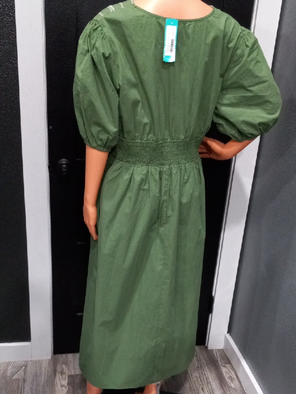 Gilli Michiko Puff Sleeve Olive V-Neck Smocked Waist Embroidered Maxi Dress - Picture 2 of 14